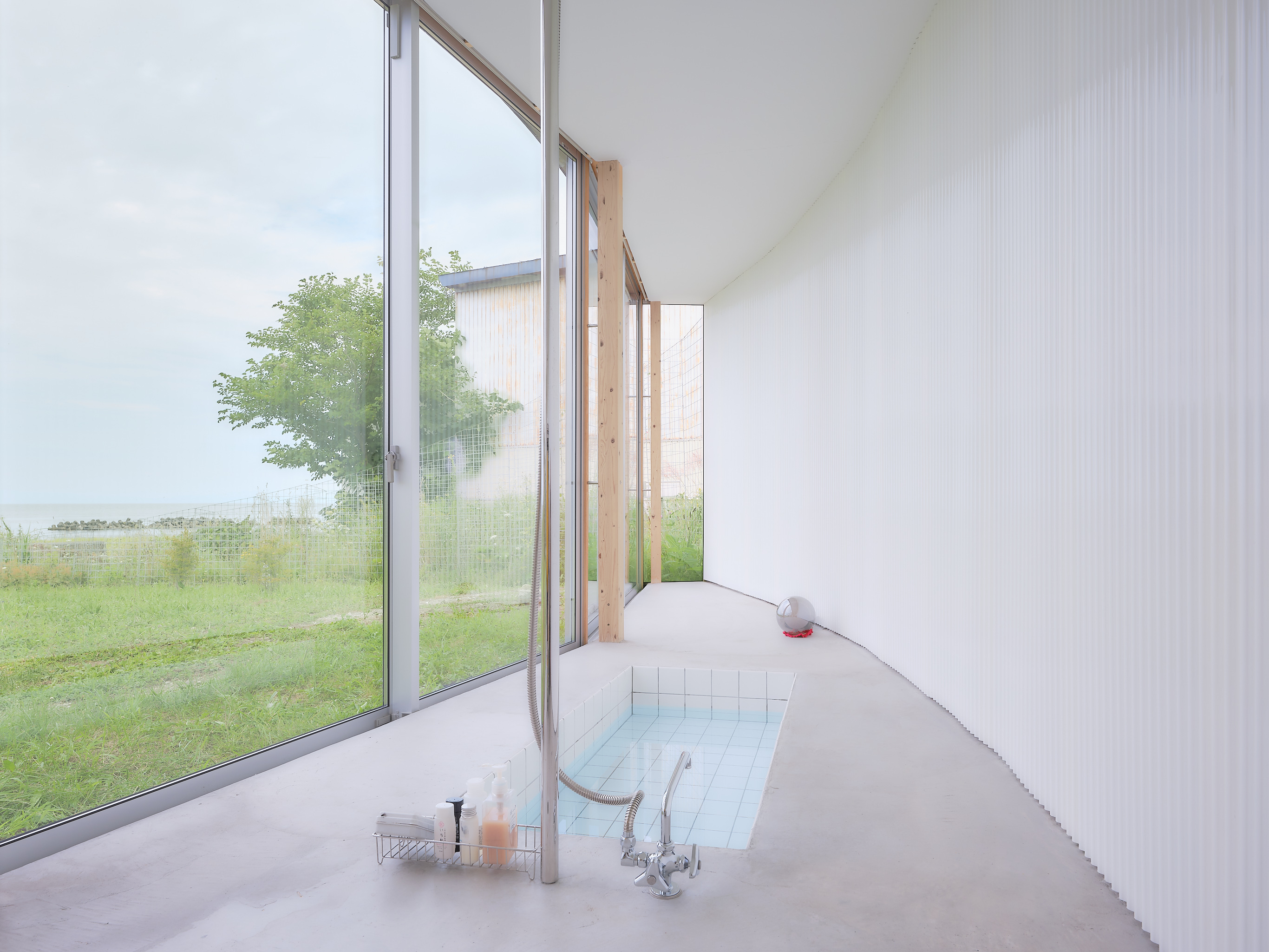 夏の家 / Summer House